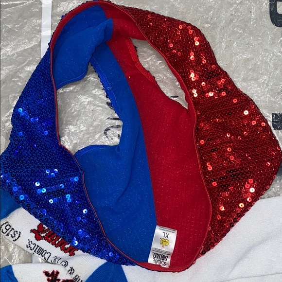 Bundle of Harley Quinn costume from Hot Topic - Picture 13 of 16